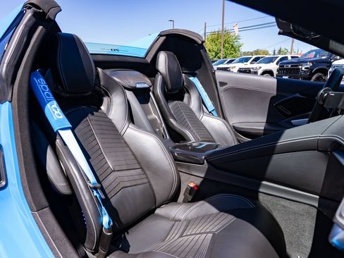 Used 2023 Chevrolet Corvette Stingray Preferred Conv w/ Z51 Performance Package RWD image 24