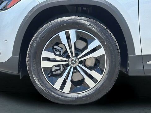 Certified 2026 Mercedes-Benz GLA 250 image 34