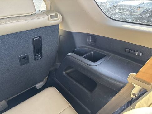 Used 2016 Toyota 4Runner Limited AWD/4WD image 31