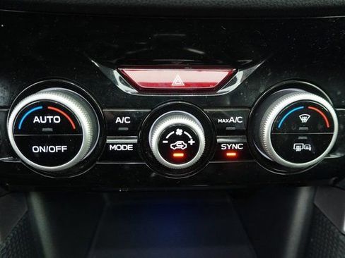 Used 2020 Subaru Forester Limited image 29