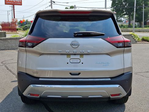Certified 2023 Nissan Rogue Platinum w/ Platinum Premium Package AWD/4WD image 6