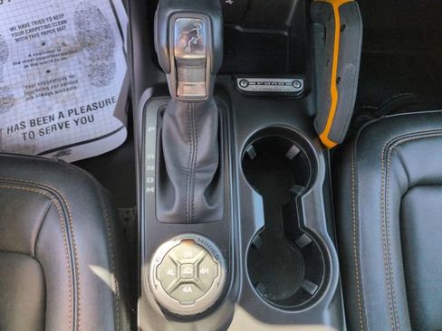 Certified 2023 Ford Bronco Badlands AWD/4WD image 32