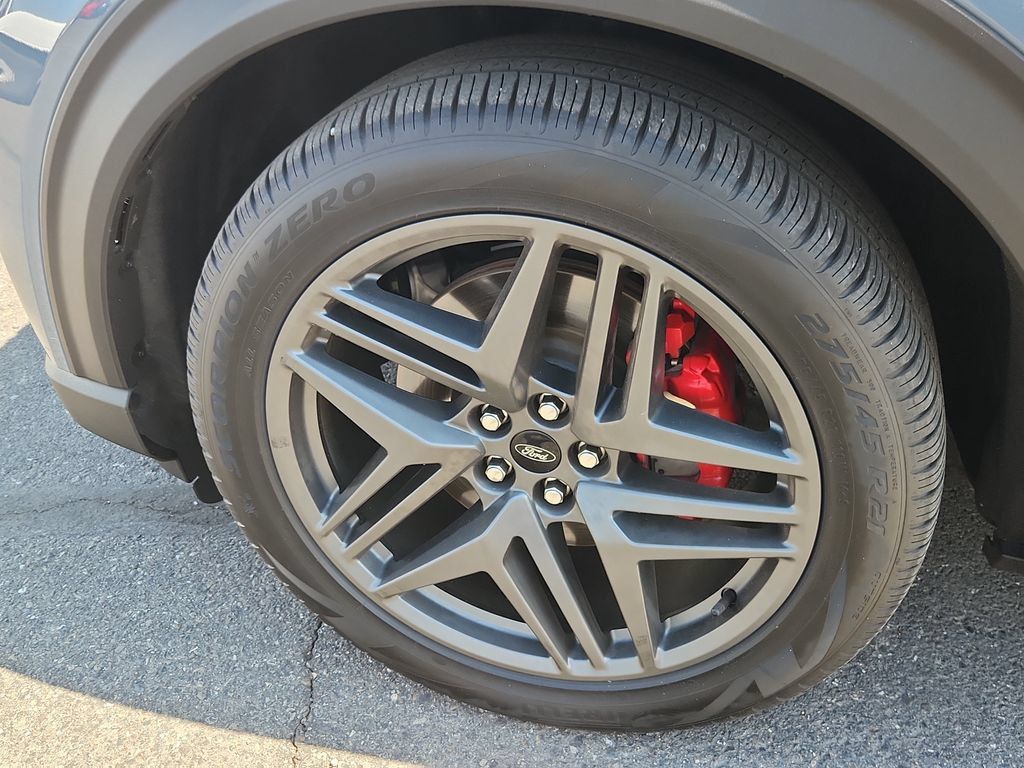 Used 2025 Ford Explorer ST AWD/4WD image 19