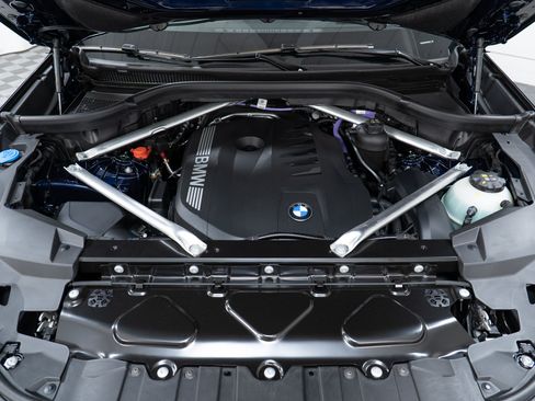 New 2026 BMW X5 xDrive40i w/ Executive Package AWD/4WD image 9