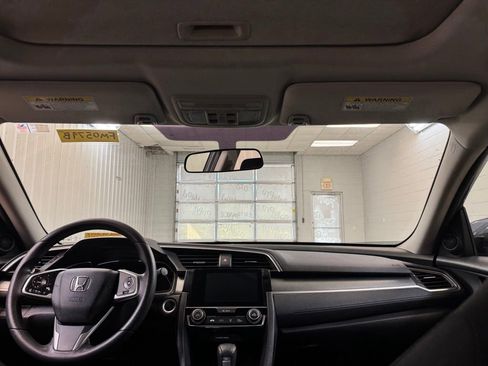 Used 2017 Honda Civic EX image 18
