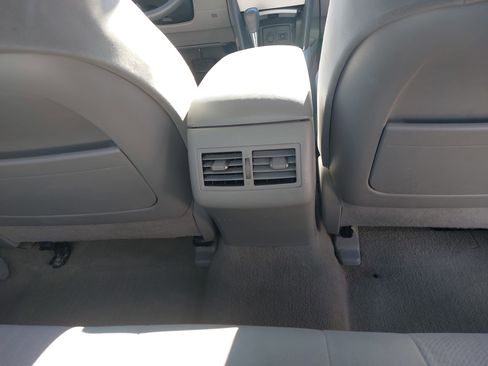 Used 2011 Toyota Camry BASE image 13