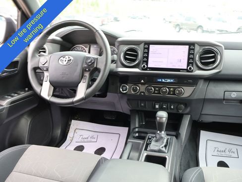 Used 2023 Toyota Tacoma TRD Off-Road AWD/4WD image 13