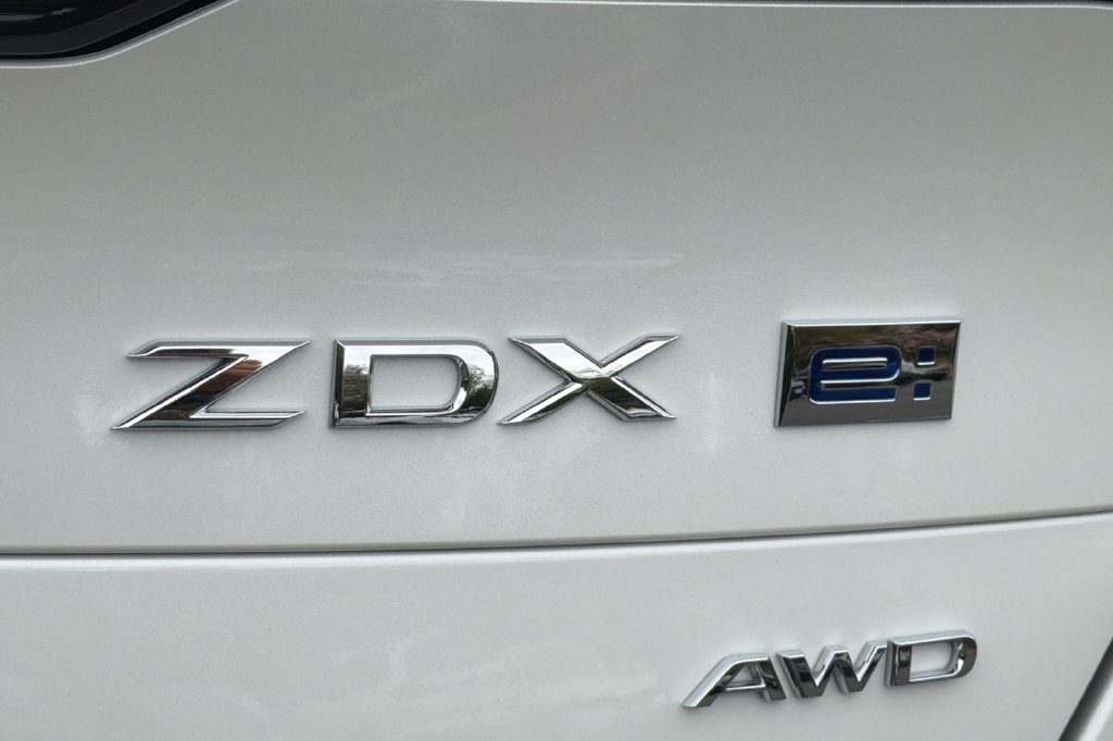 Used 2024 Acura ZDX A-Spec AWD/4WD image 28