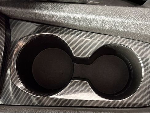 Used 2014 Chevrolet Camaro LT image 15