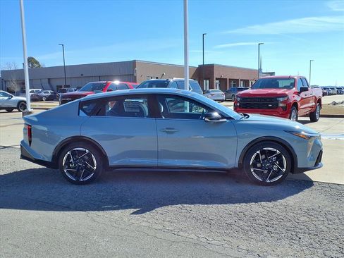 Used 2025 Kia K4 GT-Line w/ GT-Line Premium Package image 21