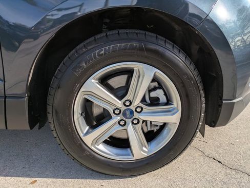 Certified 2022 Ford Edge SEL w/ Convenience Package image 10