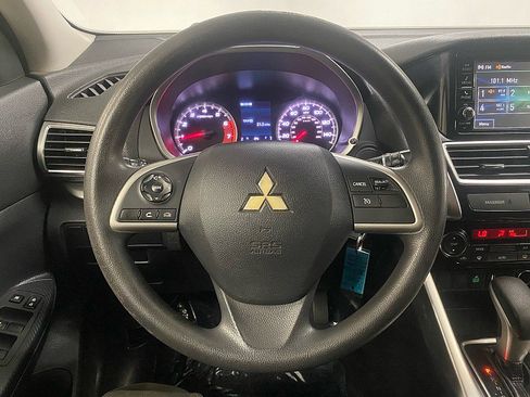 Used 2020 Mitsubishi Eclipse Cross ES image 19