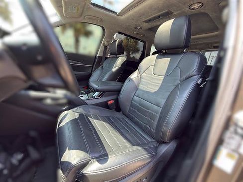 Used 2023 Kia Telluride SX Prestige AWD/4WD image 10
