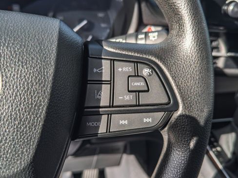 Used 2024 Toyota Sienna LE image 33