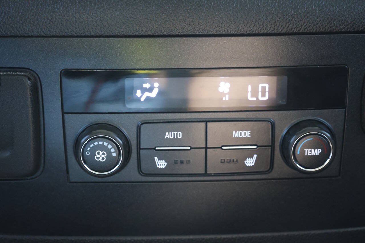Used 2020 GMC Yukon SLT AWD/4WD image 22