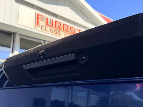 Used 2022 Ford F250 Limited image 9