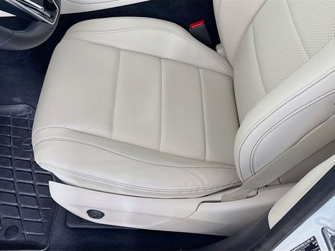 Used 2025 Mercedes-Benz GLE 350 4MATIC image 20