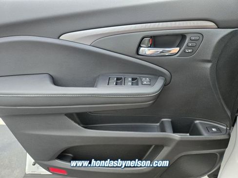 New 2026 Honda Ridgeline RTL image 15