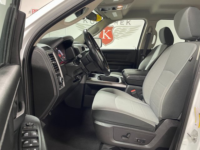 Used 2021 RAM 1500 Express w/ Wheel & Sound Group AWD/4WD image 11