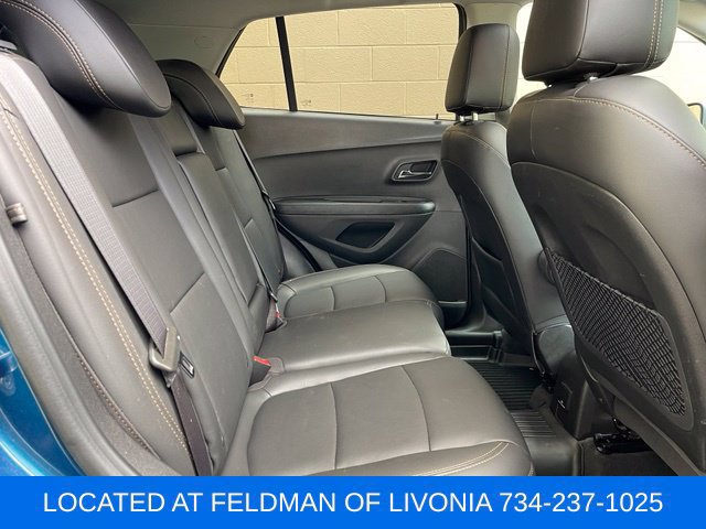 Certified 2020 Chevrolet Trax Premier w/ LPO, Cargo Package FWD image 28