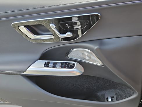 Used 2026 Mercedes-Benz E 350 Sedan image 35