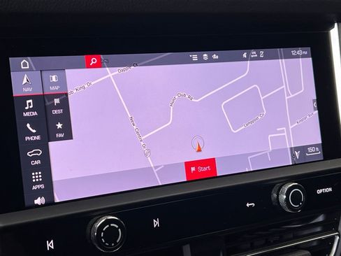 Certified 2023 Porsche Macan S image 13