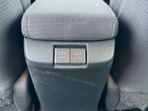 Used 2020 Toyota Prius Prime LE w/ Carpet Mat Package FWD image 16