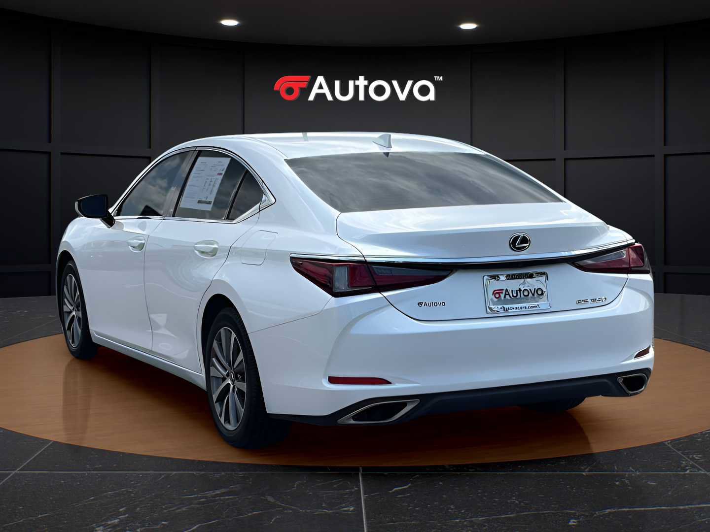 Used 2021 Lexus ES 350 w/ Accessory Package FWD image 3