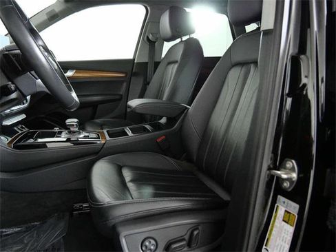 Used 2022 Audi Q5 2.0T Premium Plus image 17
