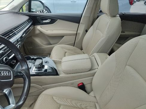 Used 2019 Audi Q7 3.0T Prestige AWD/4WD image 22
