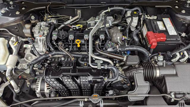 Used 2025 Nissan Altima 2.5 SV FWD image 29