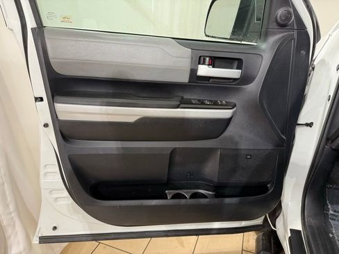 Used 2018 Toyota Tundra Limited image 14
