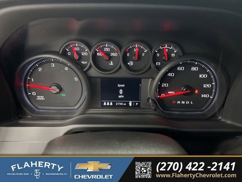 Used 2024 Chevrolet Silverado 2500 Custom w/ Custom Value Package image 28
