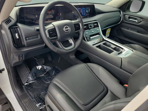 New 2026 Nissan Armada SV image 22