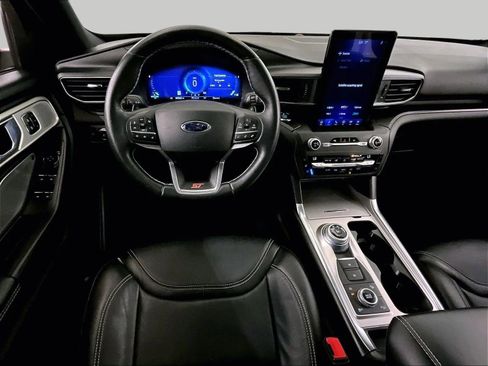Used 2020 Ford Explorer ST AWD/4WD image 5