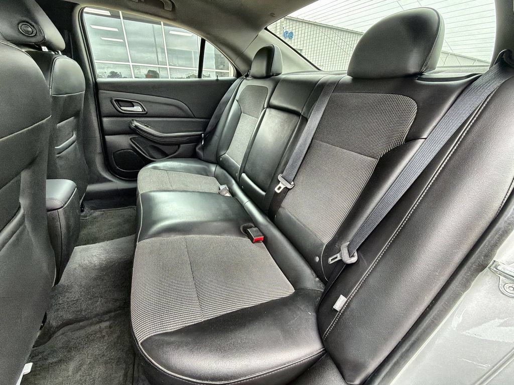 Used 2015 Chevrolet Malibu LT w/ Power Convenience Package FWD image 22