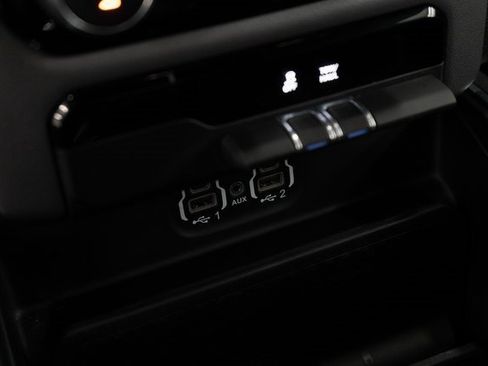 Used 2024 RAM 1500 Laramie image 28
