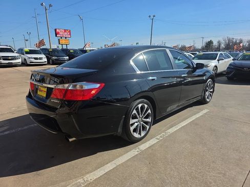 Used 2014 Honda Accord Sport image 5