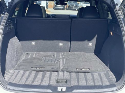 Used 2024 INFINITI QX50 Sport image 8