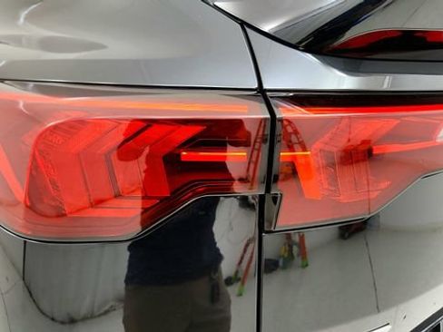 Used 2026 BMW X2 xDrive28i AWD/4WD image 27