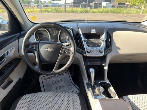 Used 2014 Chevrolet Equinox LS AWD/4WD image 16