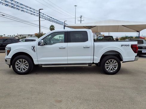 Used 2025 Ford F150 Lariat w/ Equipment Group 501A Mid image 4