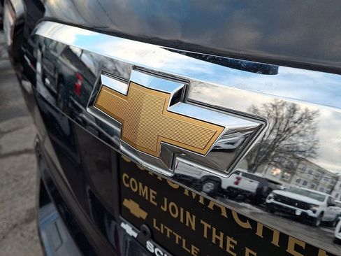 Used 2016 Chevrolet Traverse LT image 29