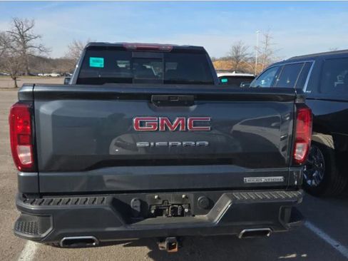 Used 2019 GMC Sierra 1500 Elevation w/ Elevation Value Package image 4