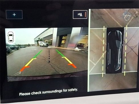 Used 2022 Lincoln Nautilus Black Label w/ Class II Trailer Tow Package image 18