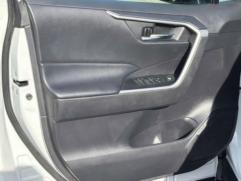 Certified 2022 Toyota RAV4 XLE Premium FWD image 26