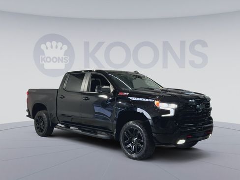 Used 2023 Chevrolet Silverado 1500 LT Trail Boss w/ Protection Package AWD/4WD image 2