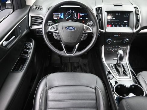 Used 2018 Ford Edge SEL w/ Equipment Group 201A AWD/4WD image 11