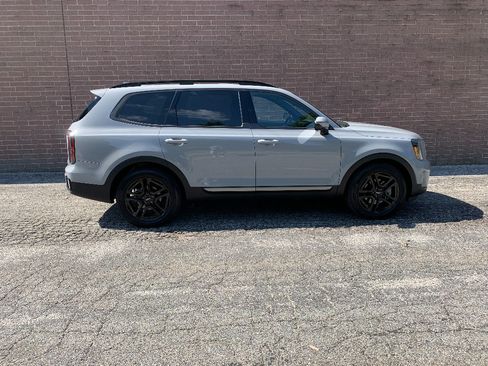 Used 2023 Kia Telluride SX X-Line AWD/4WD image 6