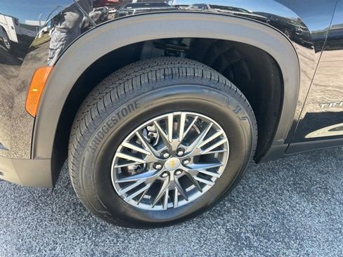 New 2026 Chevrolet Traverse LT image 10